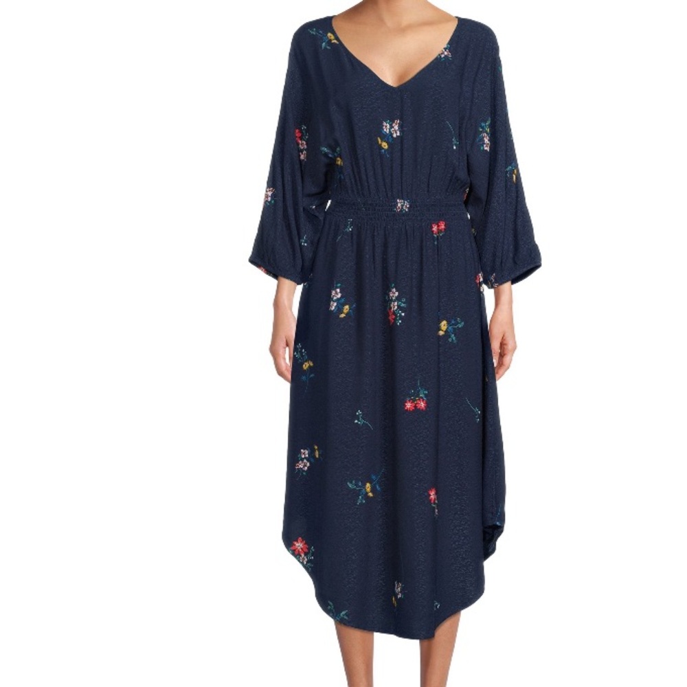 Lightweight floral midi dress new without tags, washed never worn